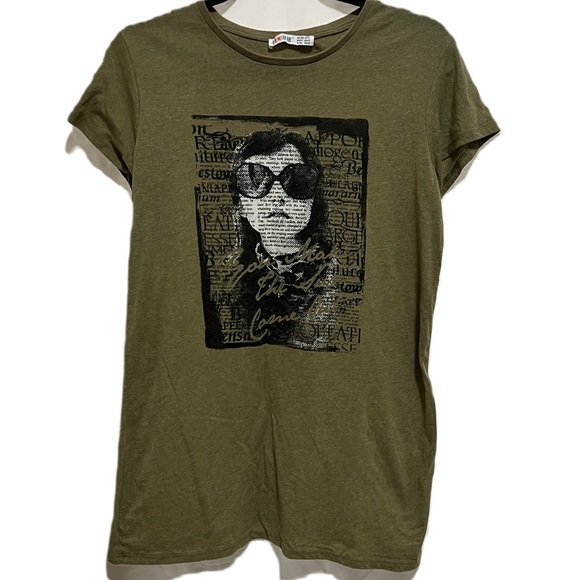 Denim Co Tops - 🔵Add 2 to your bundle for $15 | Denim Co Vintage Graphic Green Camo Tee